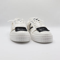 RIAD LOW - WHITE AND BLACK