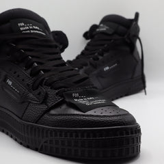 Riad High - Total Black