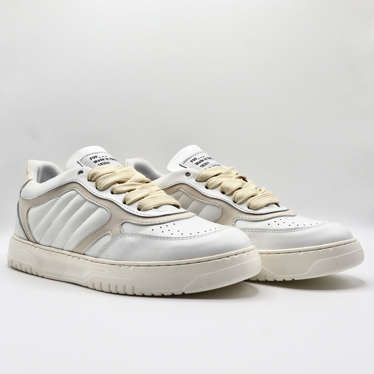 Chiacago - White End Cream