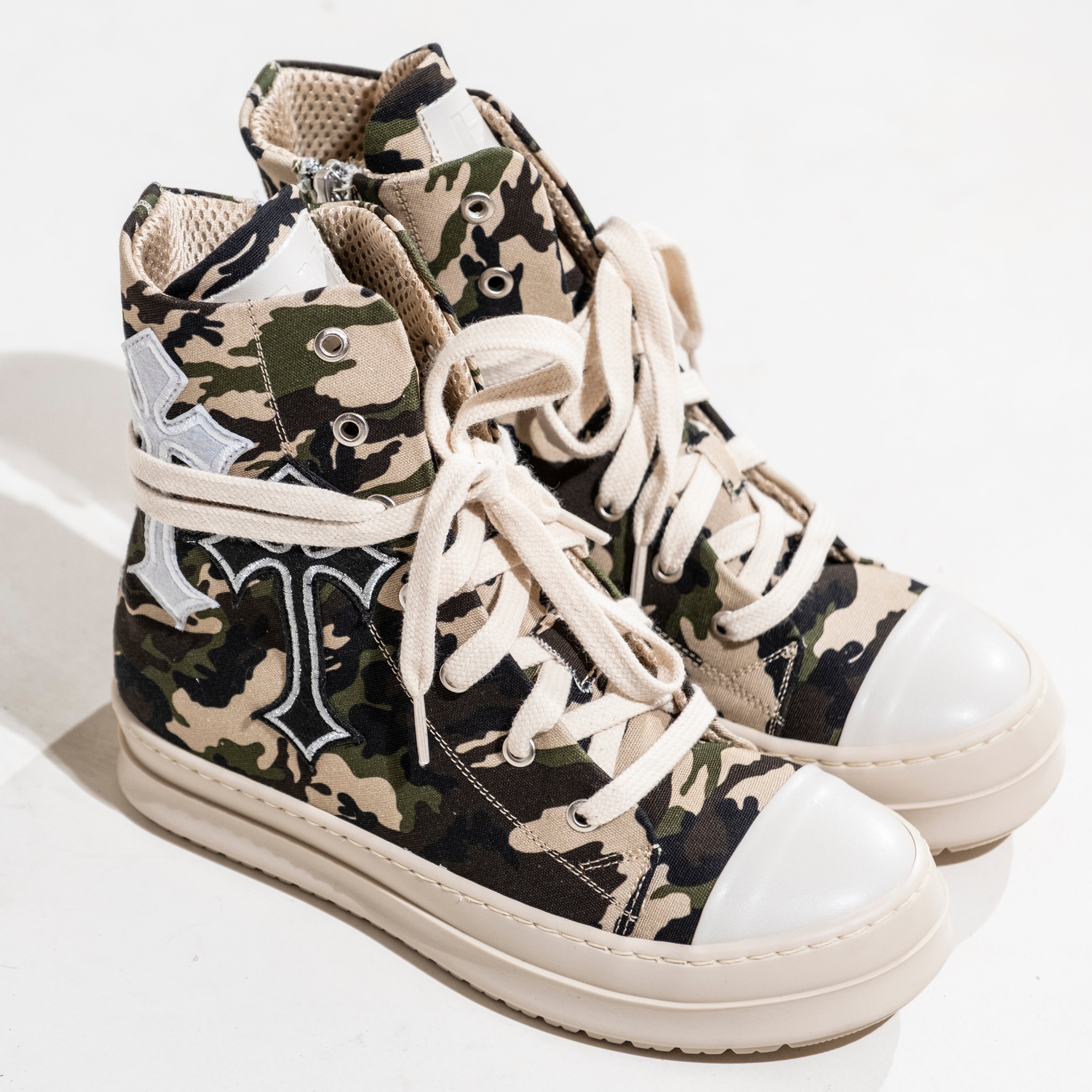 MIRIAM - military + croci