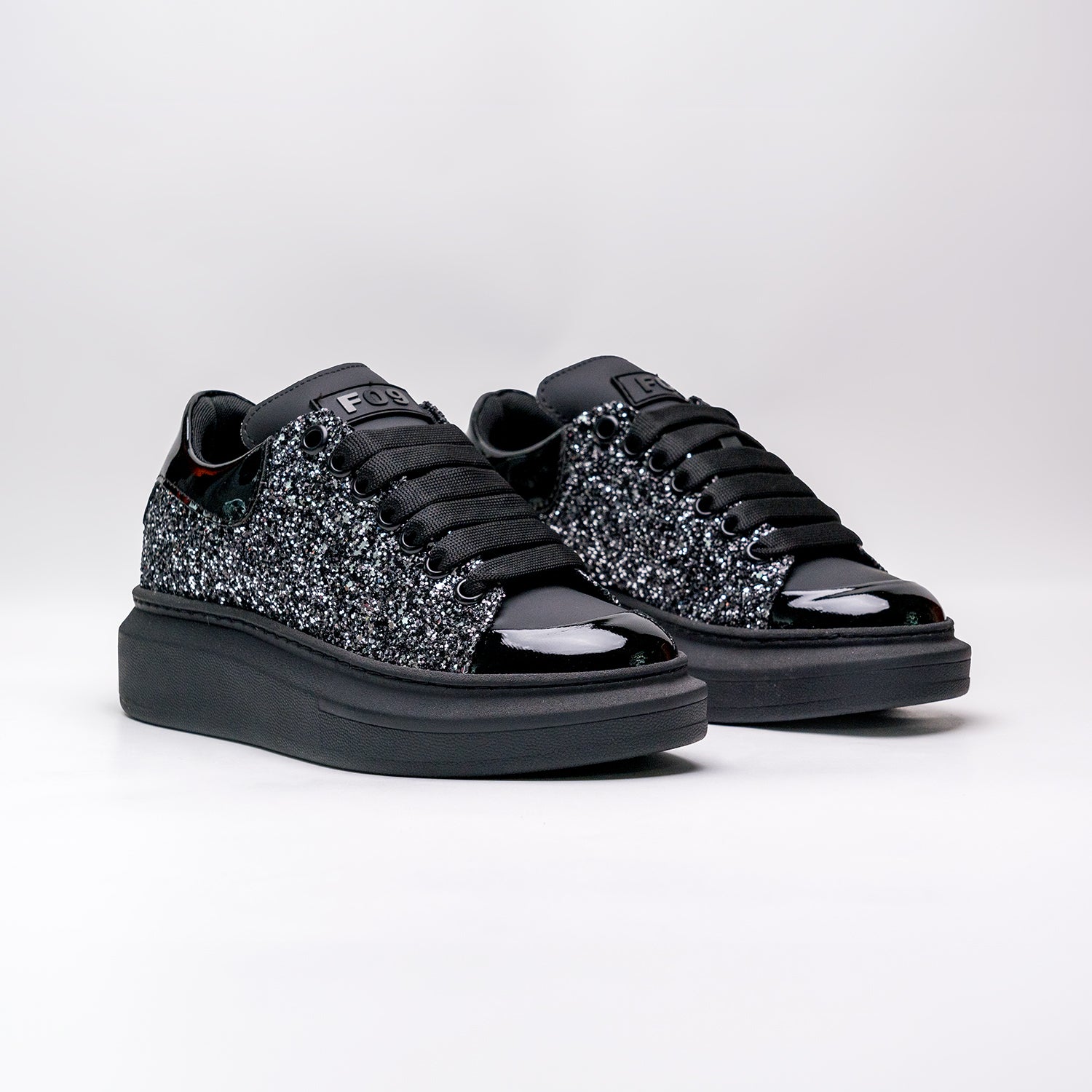 Ryo - Classic Glitter Black Silver