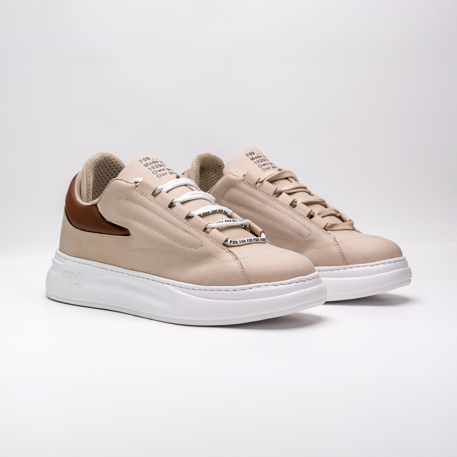 Darko - Classic Beige BB