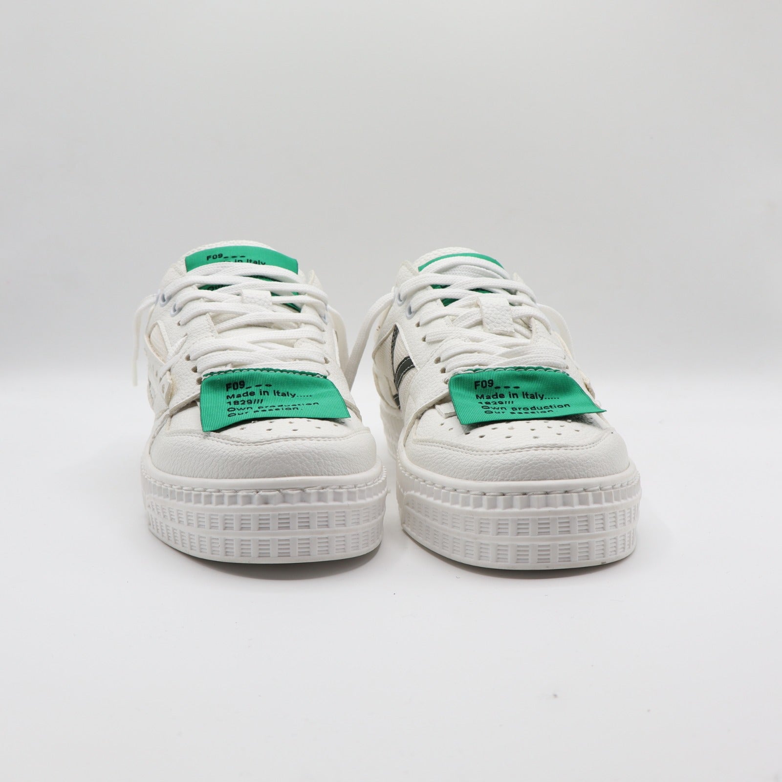 RIAD LOW - WHITE AND GREEN