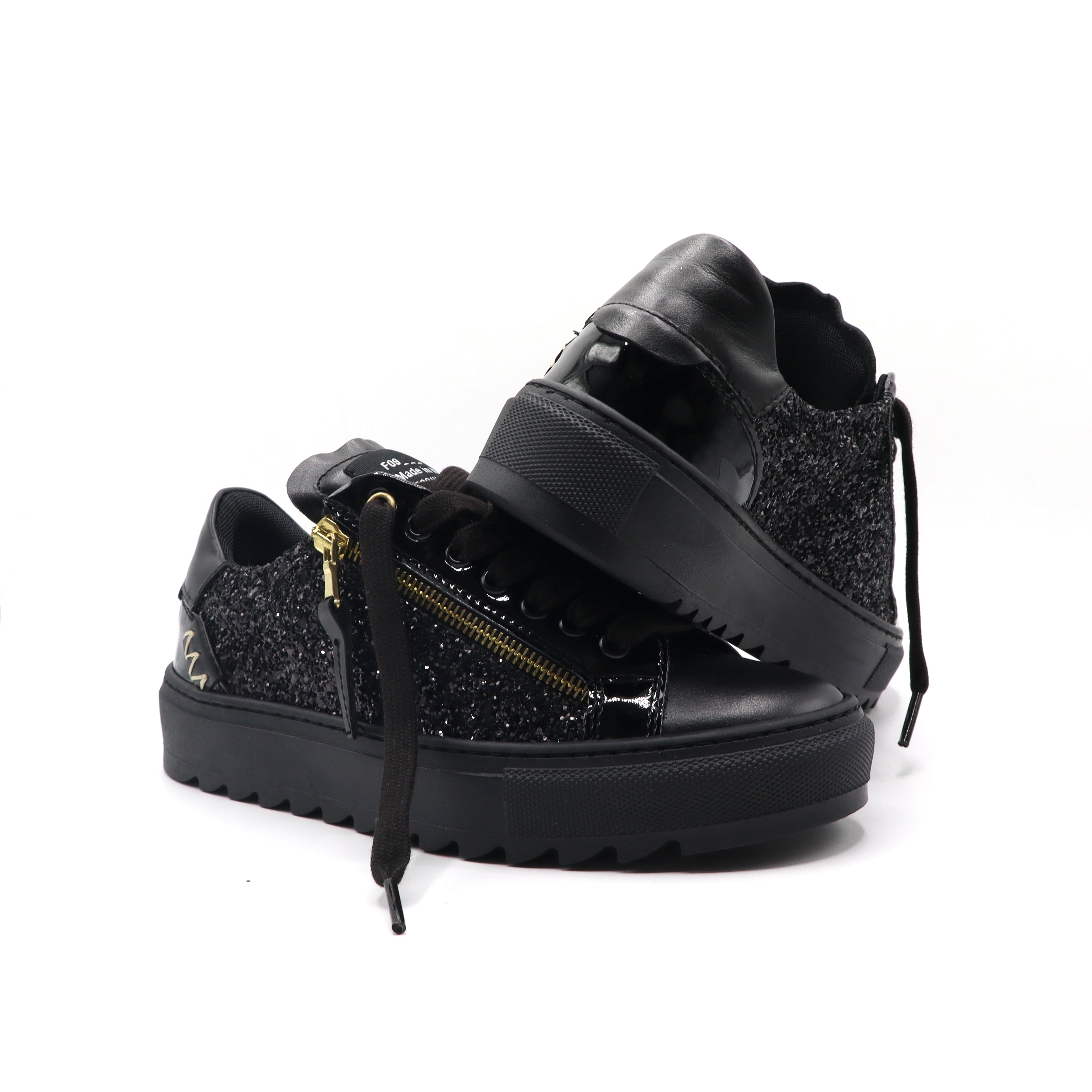 SQUALOS LOW 2.0 shiny black
