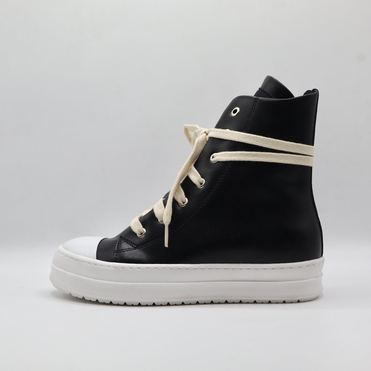 MIRIAM - Black Pelle