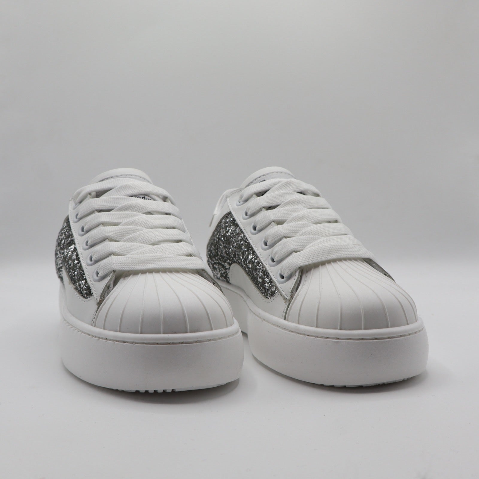 EMPIRE - WHITE SHINE