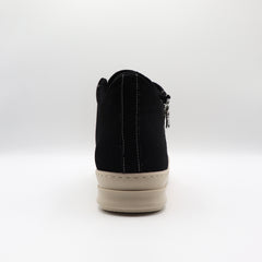Martin - New Black