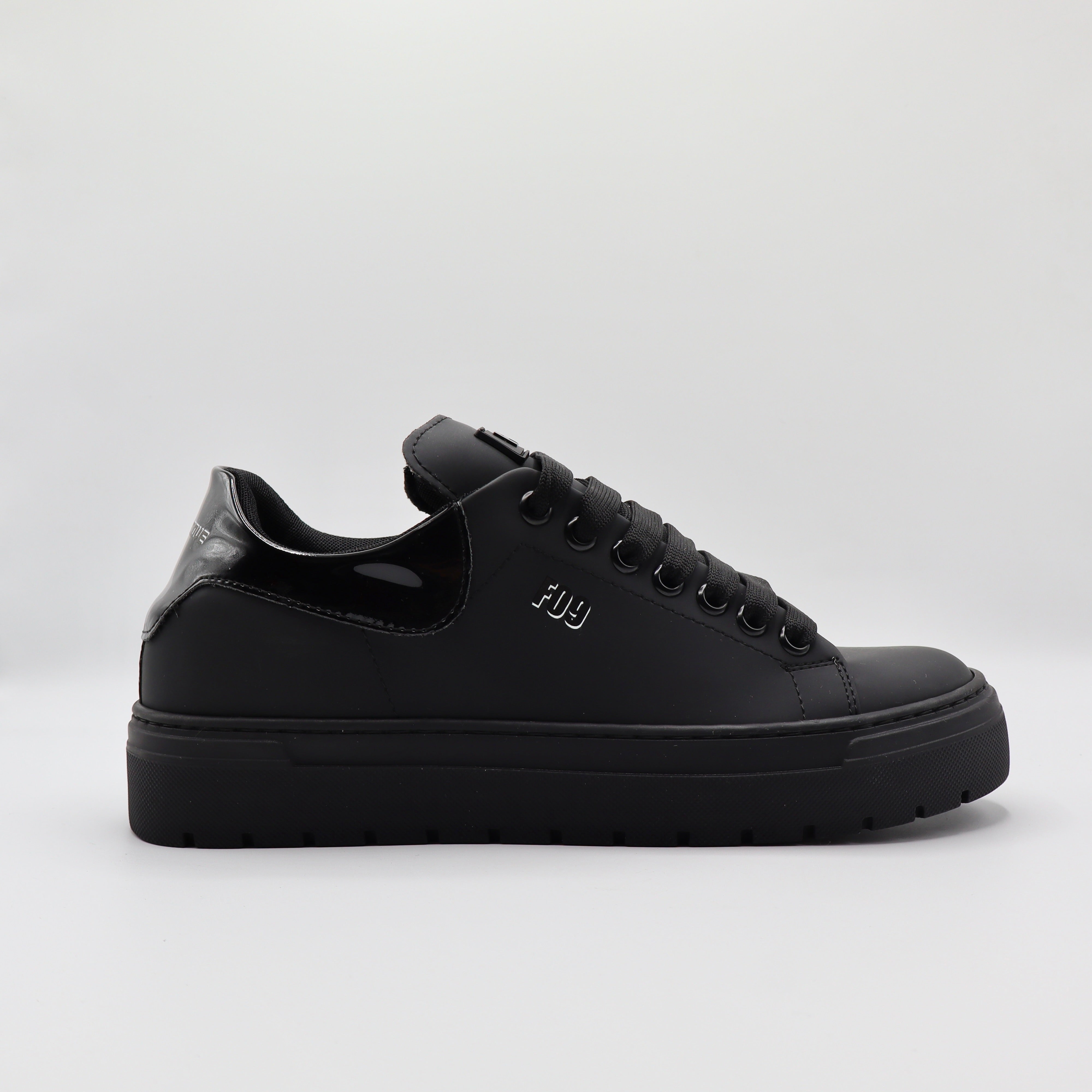 Dakar - Total Black