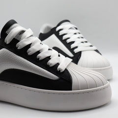 EMPIRE - BLACK AND WHITE