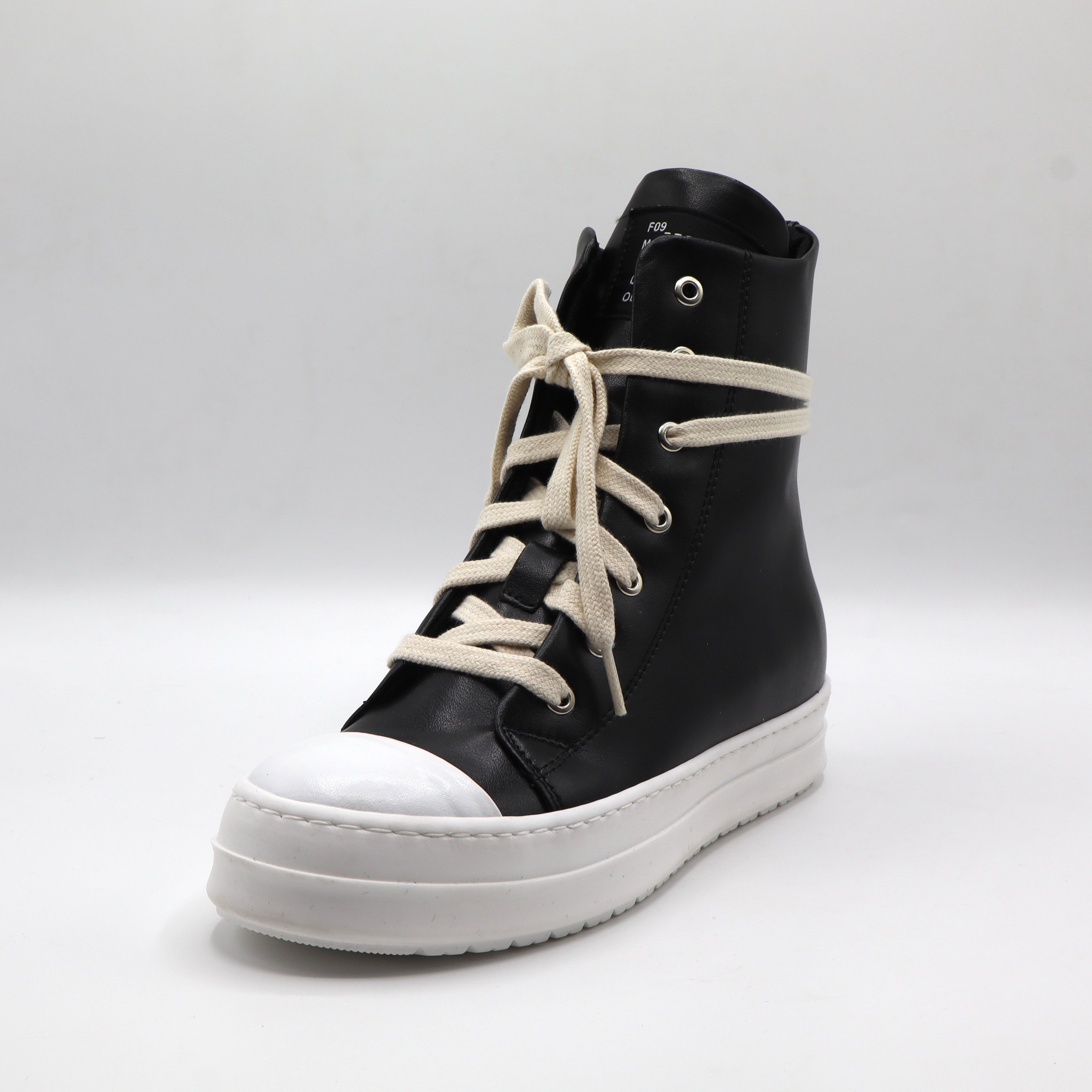 MIRIAM - Black Pelle