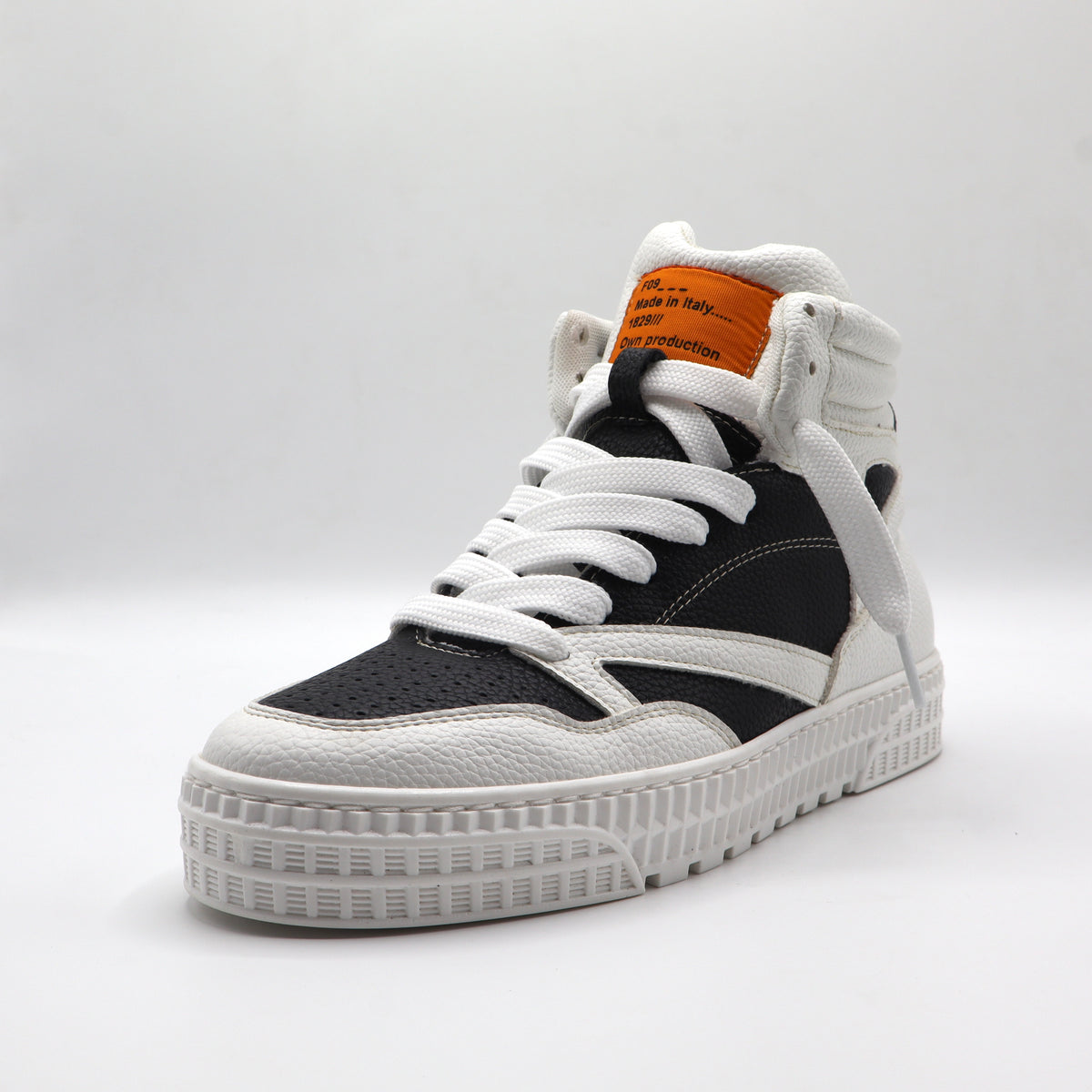 Vesuvio - Black White Orange