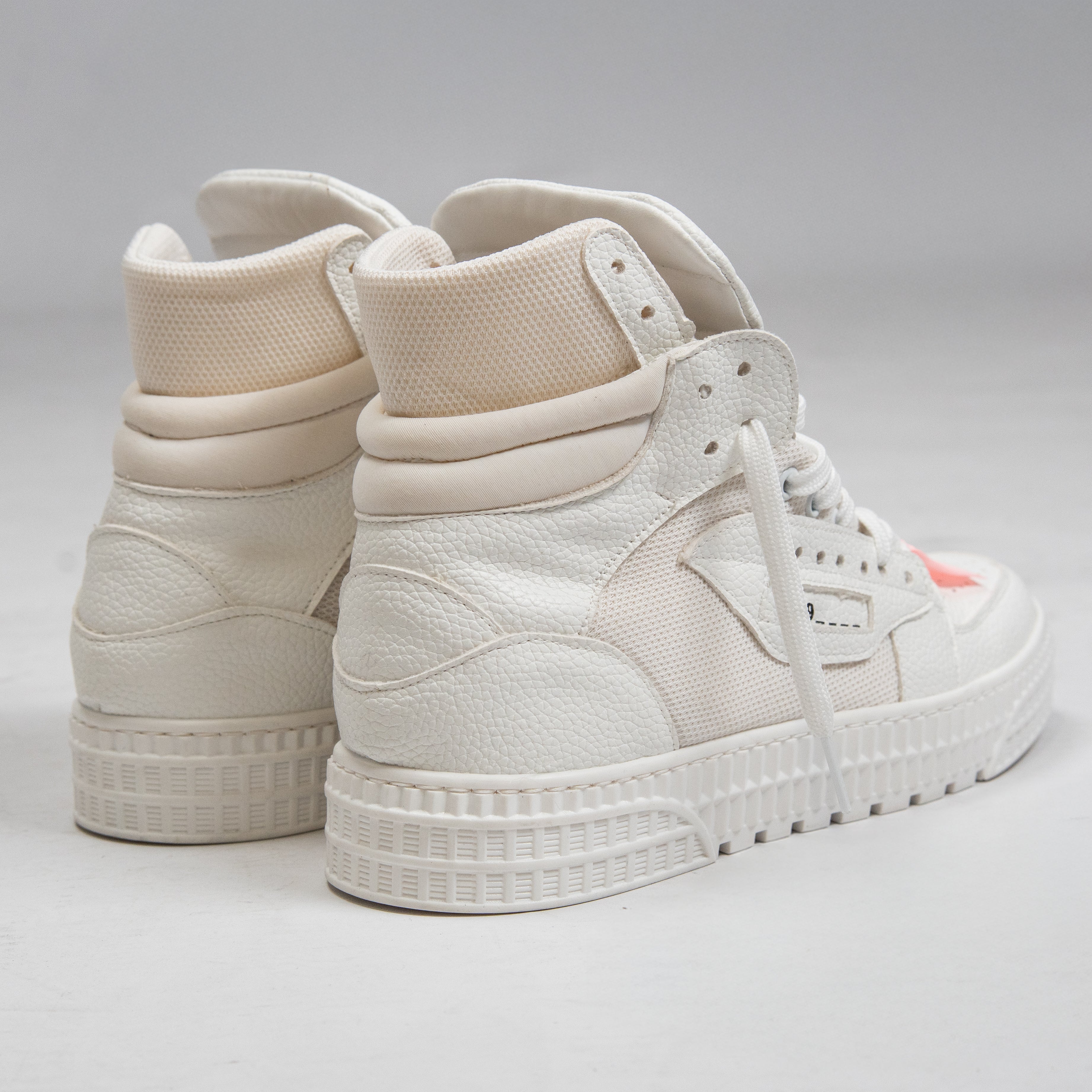 Riad High - White And Baby Pink