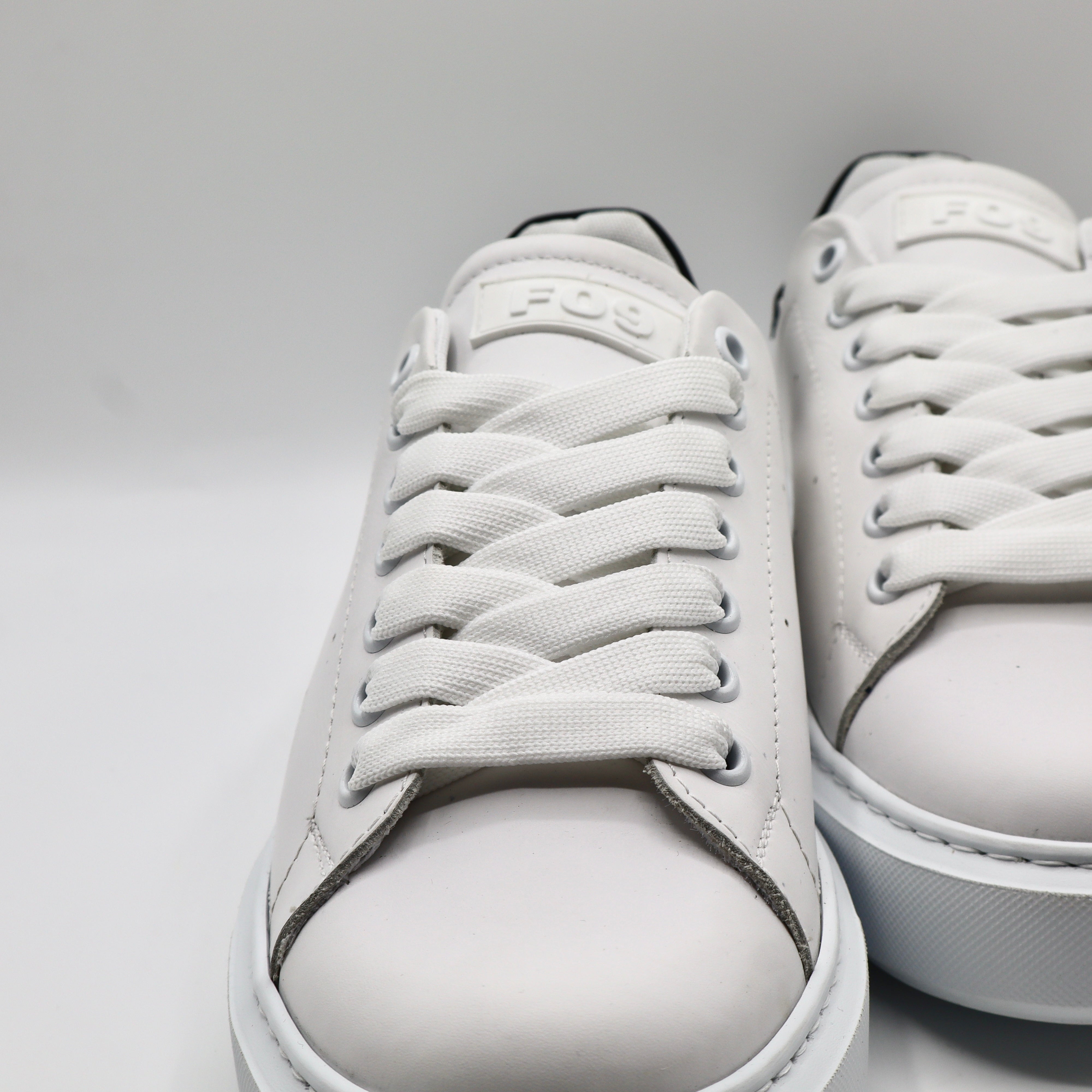 Orion - White and Black