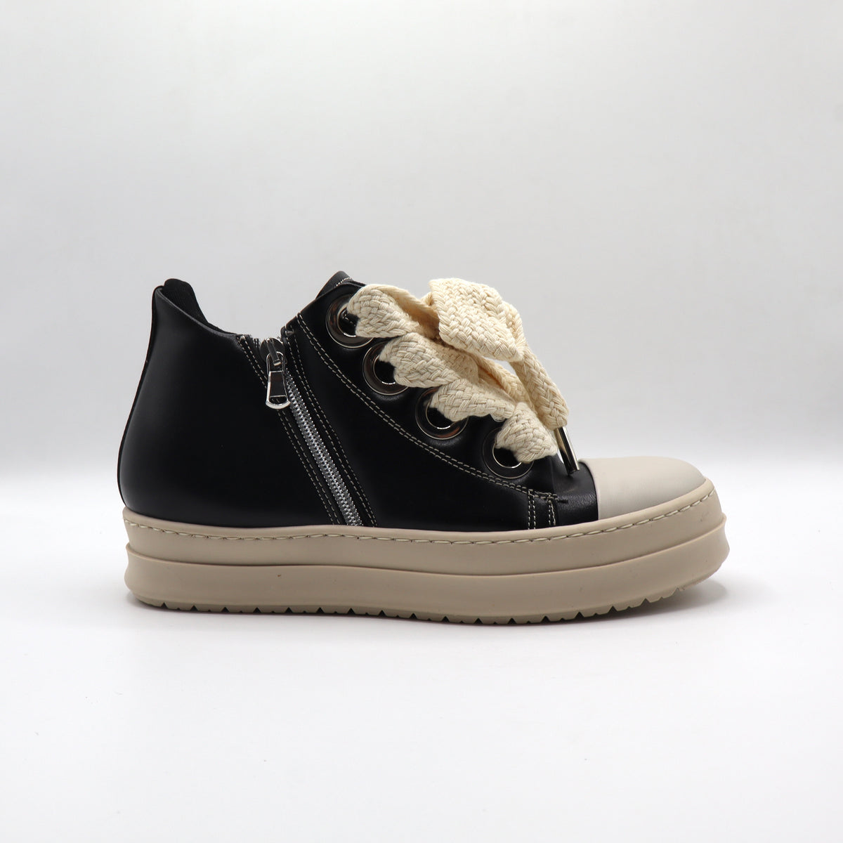 Martin - NEW BLACK 2.0