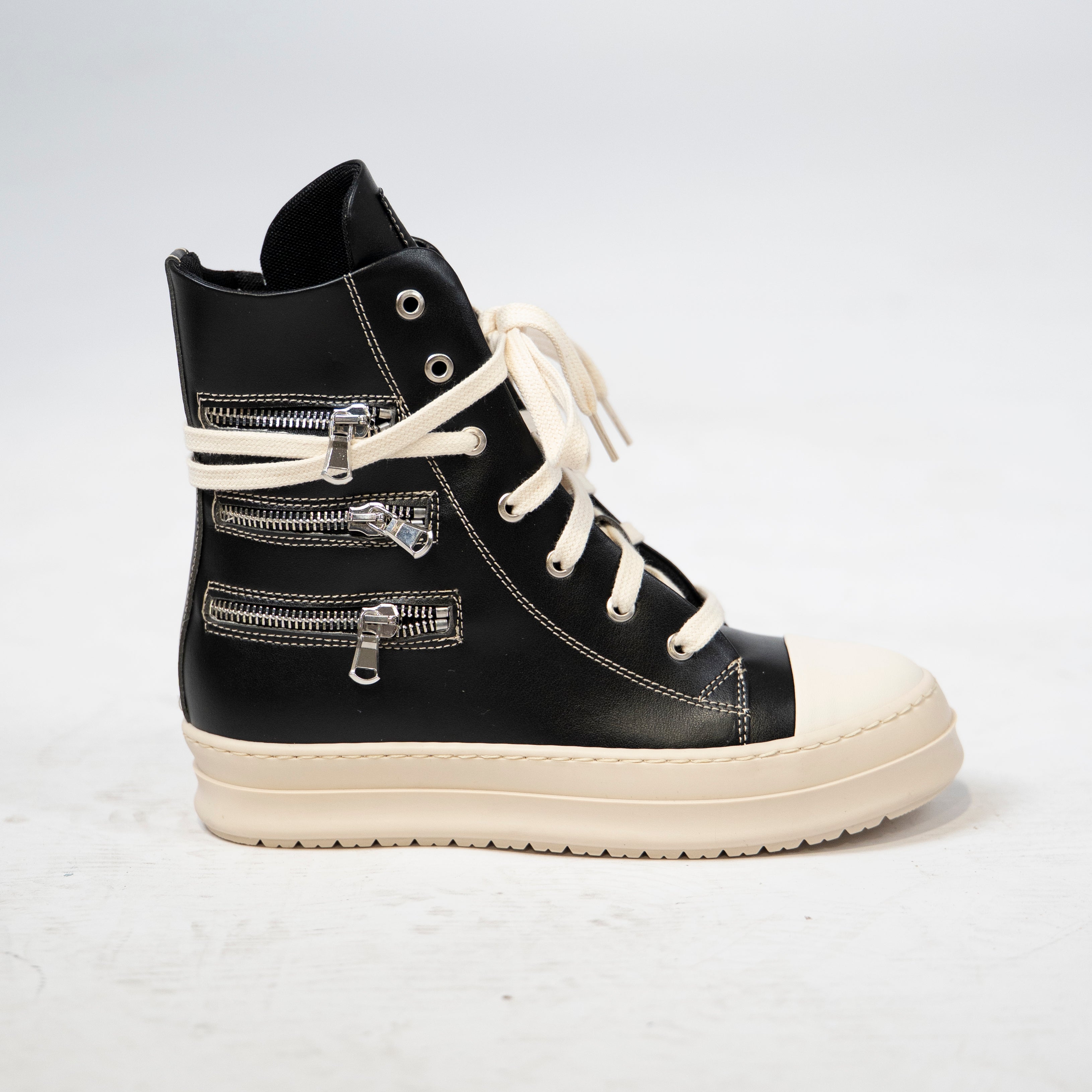 RICK PLUS - BLACK