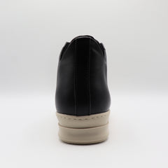 Martin - Black