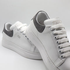 600M - Classic White And Grey