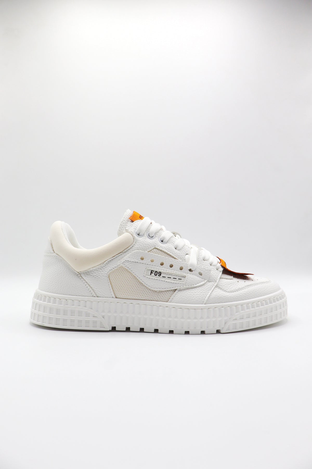 Riad Low -  White/O